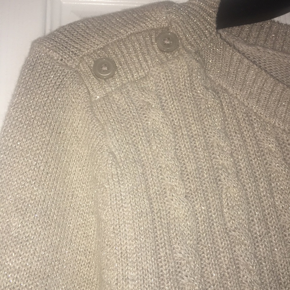 Sweater - Picture 2 of 3